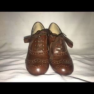Brown Saddle Shoe Heel